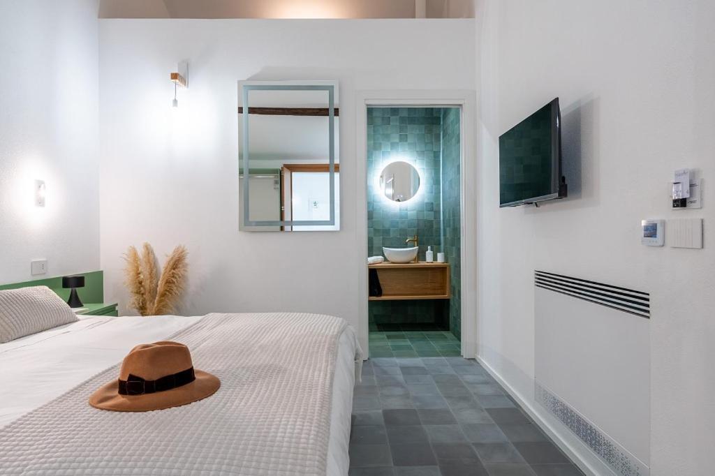Habitart Hotel Monserrato Buitenkant foto