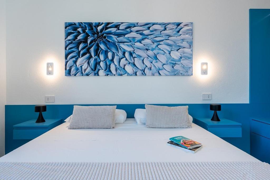 Habitart Hotel Monserrato Buitenkant foto