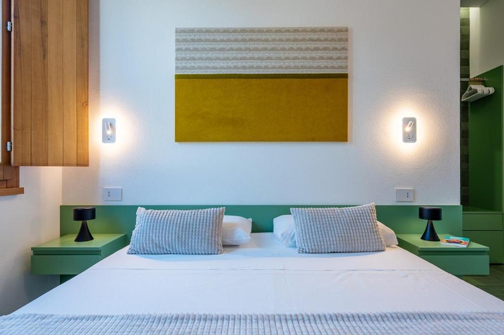 Habitart Hotel Monserrato Buitenkant foto